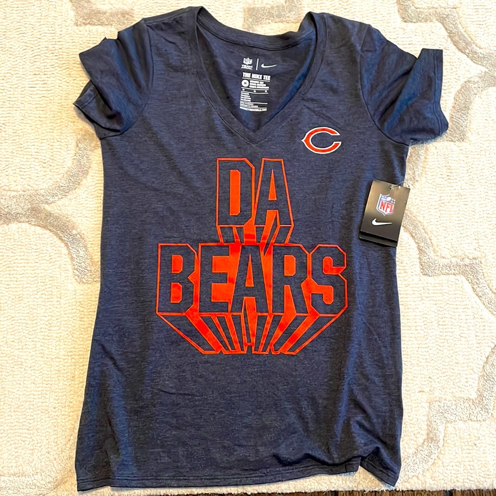 NWT navy Chicago Bears Nike  Tshirt Medium